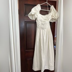 Free people white puff sleeve dress — NWT!